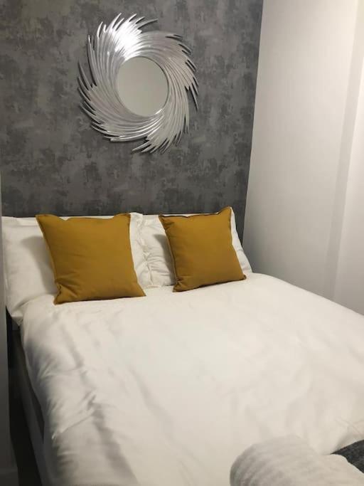 Stunning Apartment In Leeds- Financial District Leeds  Exterior photo